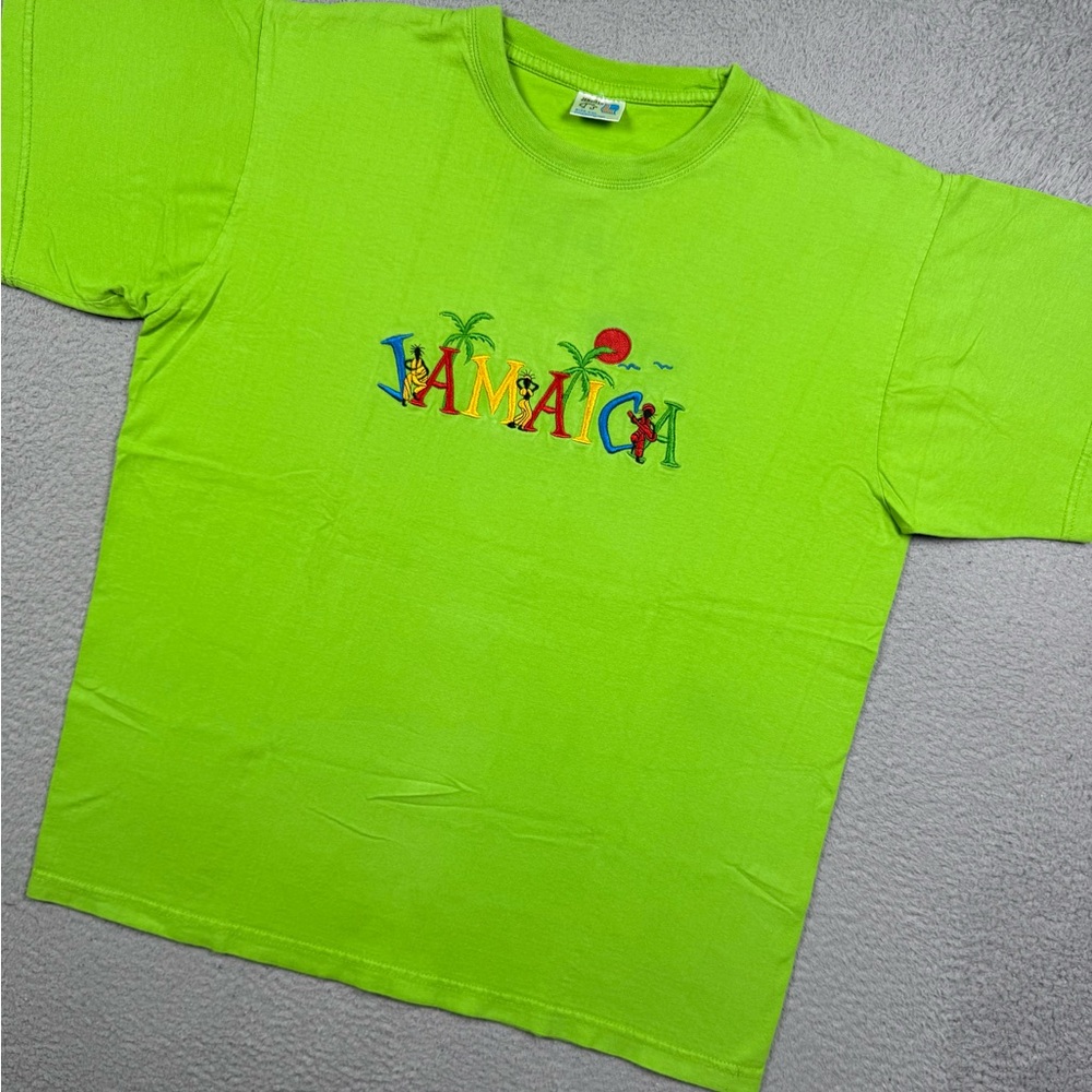 Vintage y2k Jamaica embroidered T-shirt‎